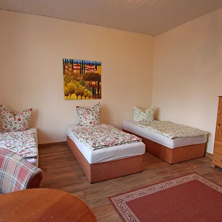 See 93 Apartmán