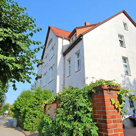 See 93 * Neustrelitz